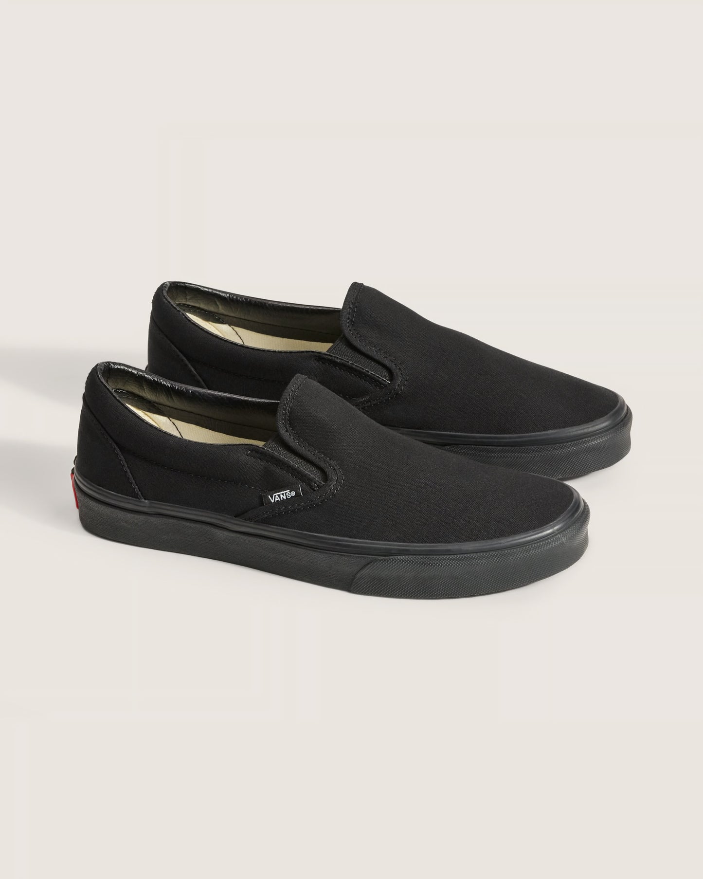 Vans Classic Slip ons