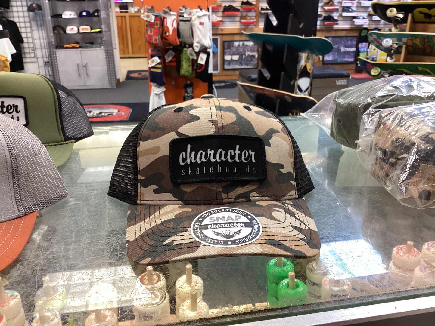 Character - Snapback Hat (Black/Camo)