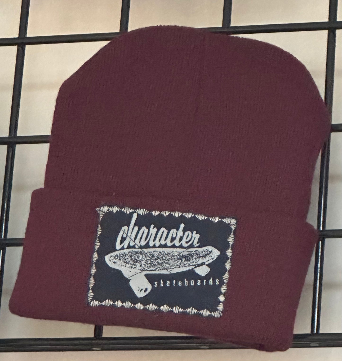 Character - Skateboard BeanIe (Maroon)